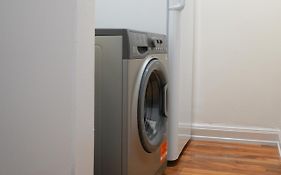 Glasgow - 2 Bedroom Apartment